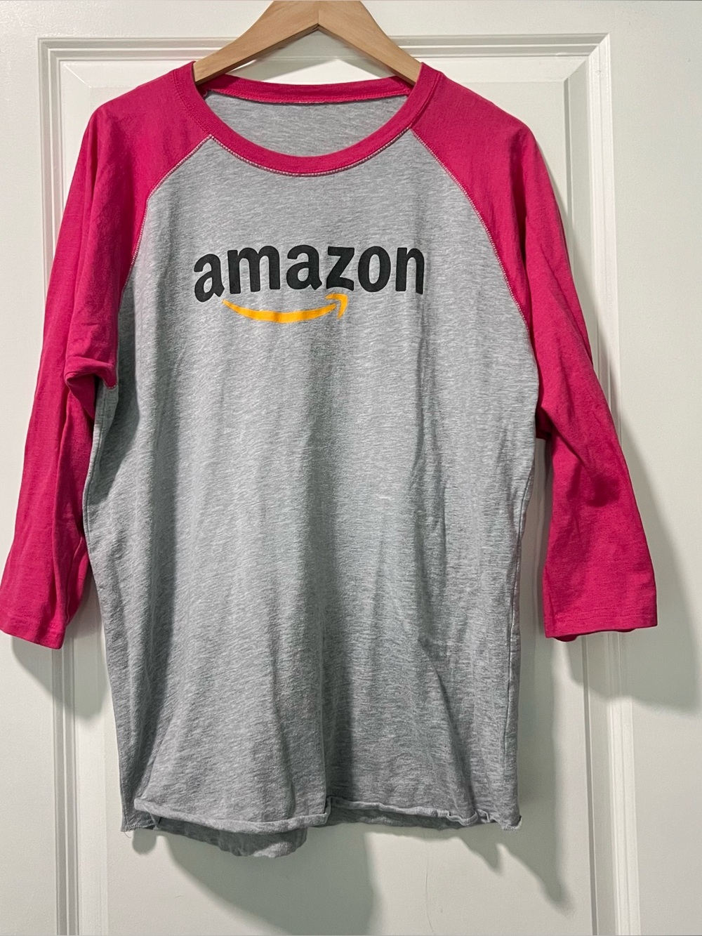 Amazon Employee Raglan Baseball Tee Pink and Gray Size Large Logo E-Swag Top